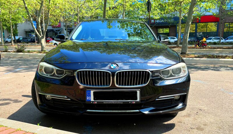BMW 320